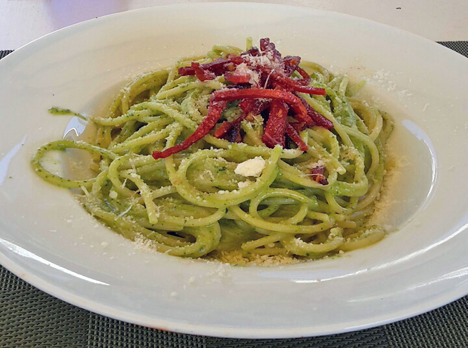Alcuni piatti del ristorante del Bagno Lido